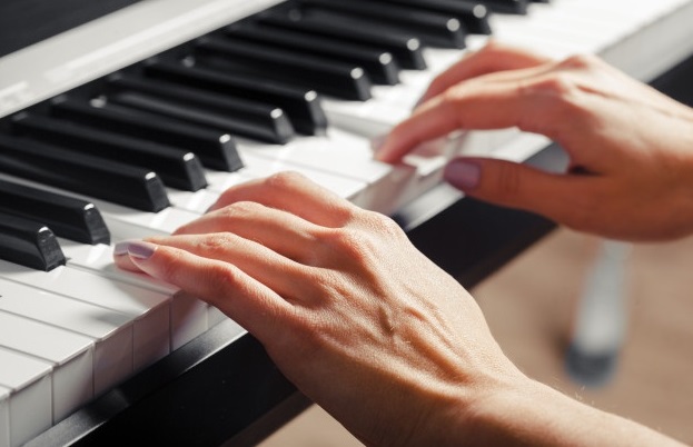 use digital piano as midi controller